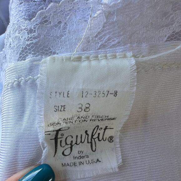 Vintage 70s/80s Volup Coquette Ivory Lace Cami 38 - Picture 5 of 6